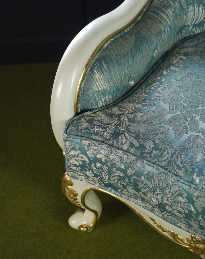 Royal Classic Wooden Sofa Chair