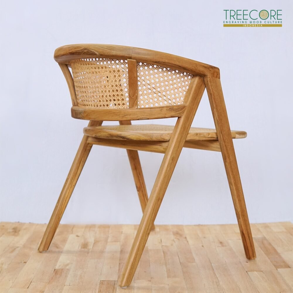 Wooden Rattan Chair – Natural Comfort Meets Timeless Design