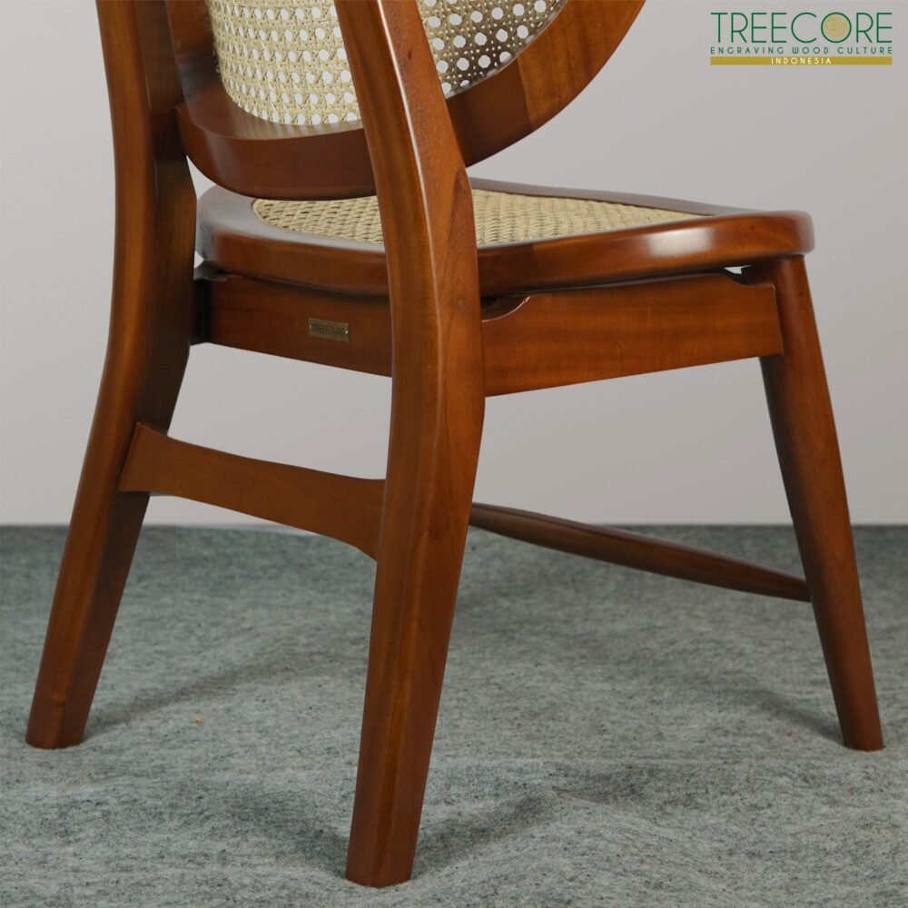 Solid Wood Chair with Rattan – Natural Elegance for Your Home