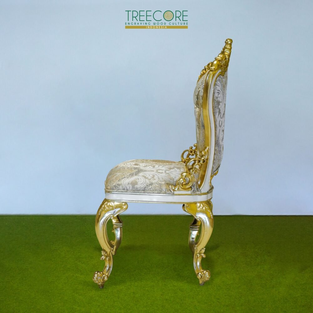 Royal-Classic-Chair-033 Majestic Comfort Sofa Chair - A Throne of Luxury for Your Home