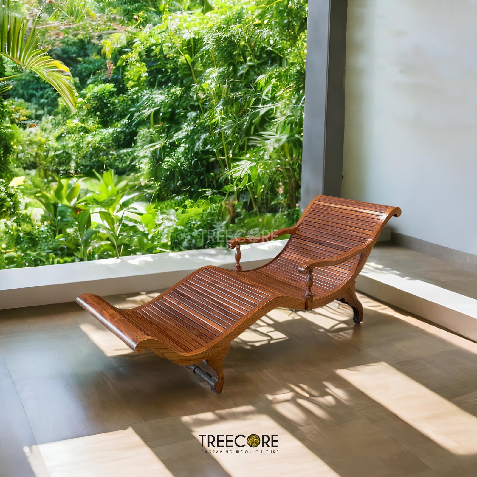 Curved Wooden Lounge Chair