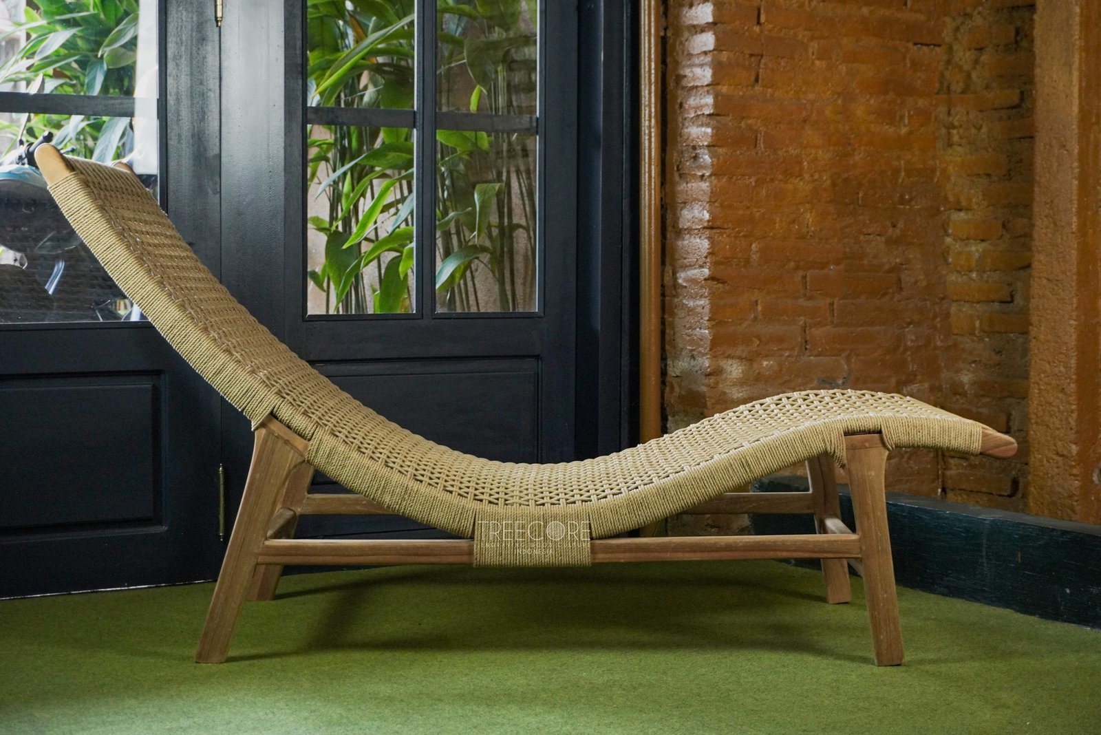 Lounger Rattan Chair