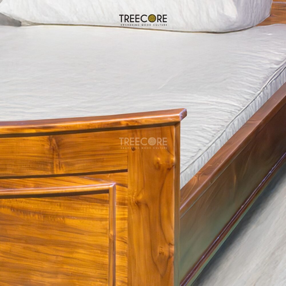 Curva Minimalist Wooden Bed with Elegant Headboard and Footboard