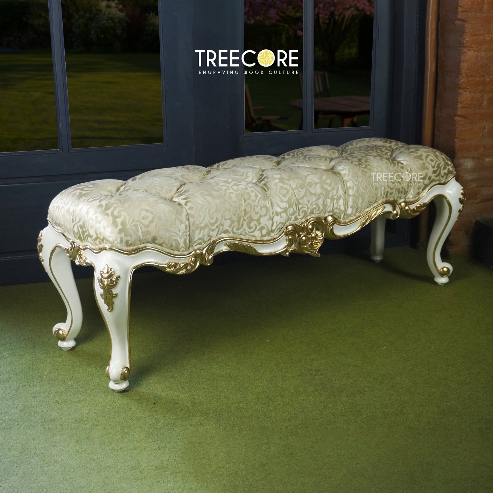 Royal Classic Bedroom Bench