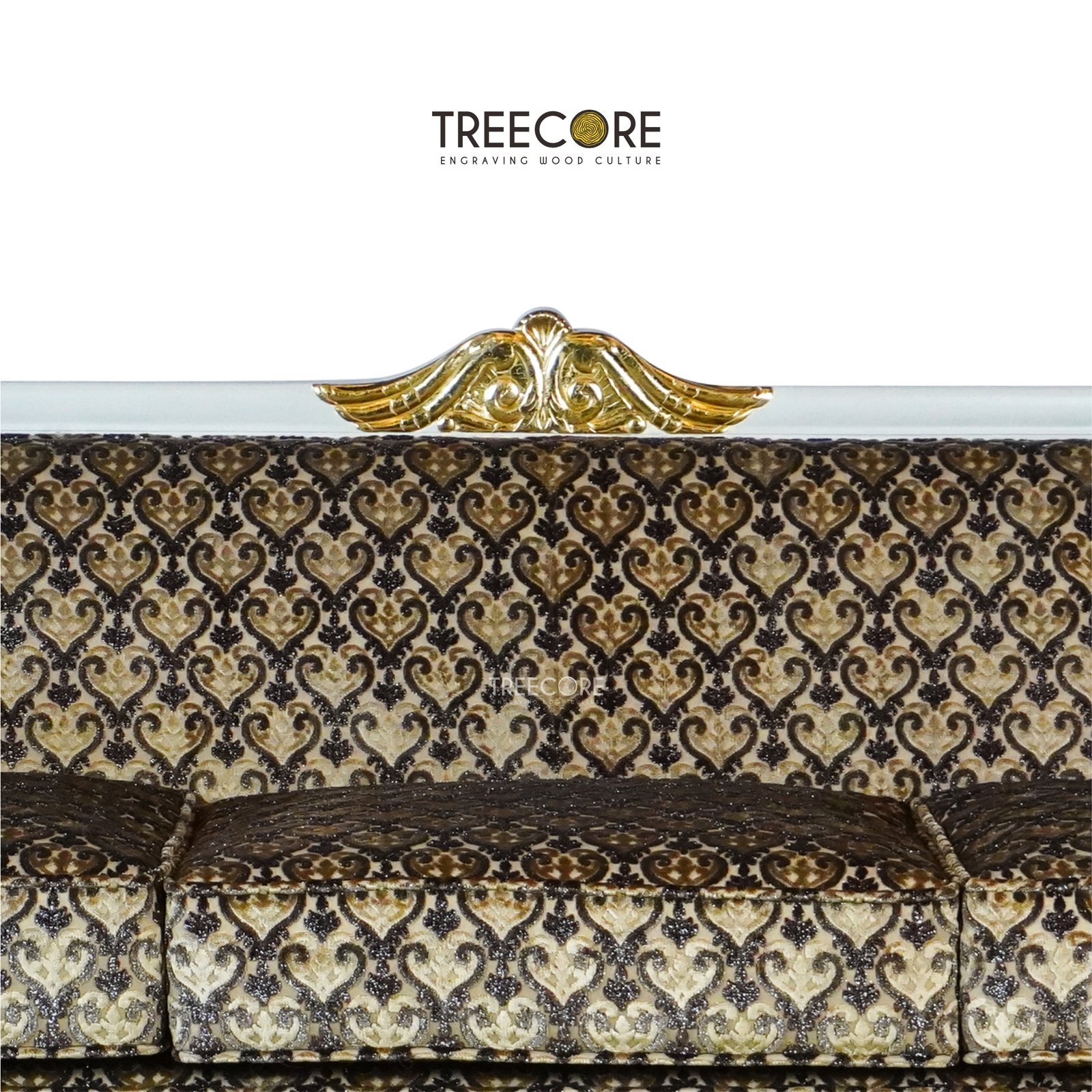 Luxury Three-Seater Sofa – Luxurious Carved Wood Frame and Plush Cushions
