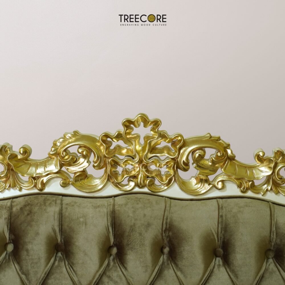 Sofa-Chair-09-43d6ebcc Royal Classic Three-Seater Sofa – Timeless Luxury