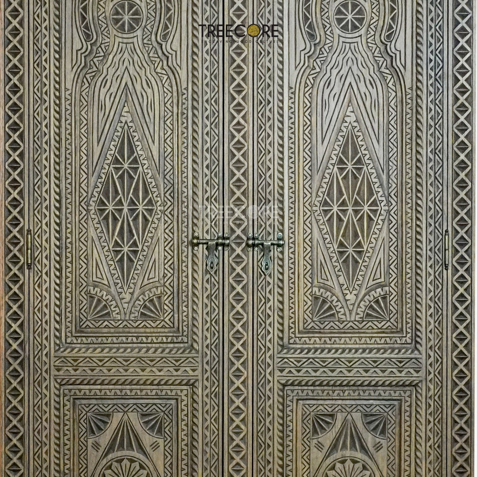 Vintage-Style Wooden Wardrobe with Intricate Hand-Carved Details