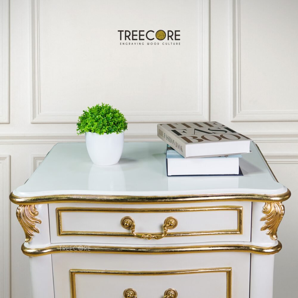 Wooden Royal Classic Nightstand – Timeless Elegance for Your Home