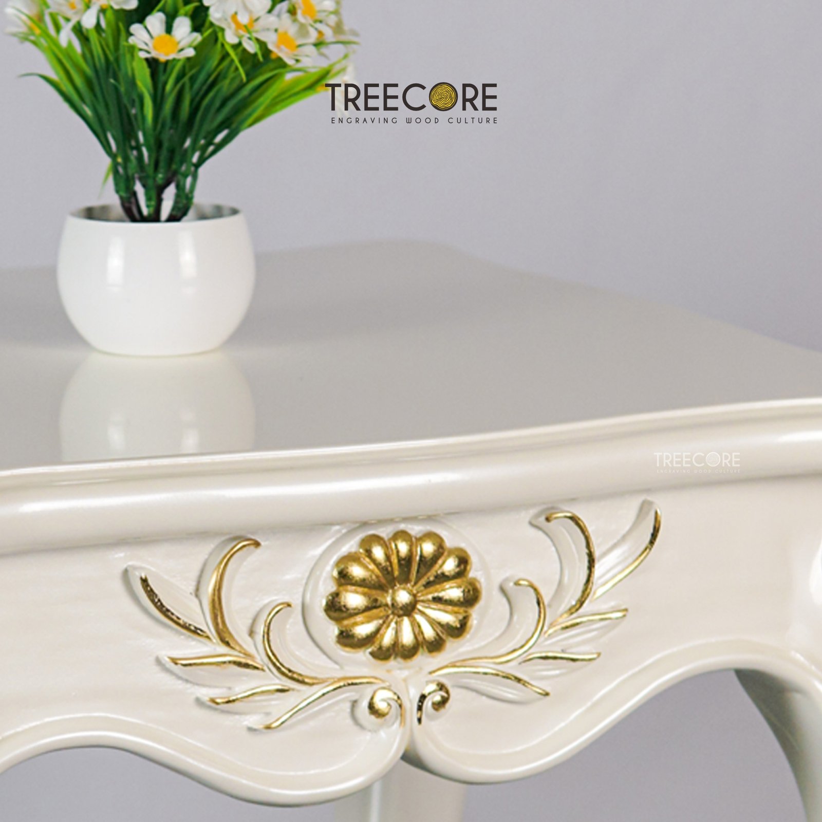 Regal Square Side Table