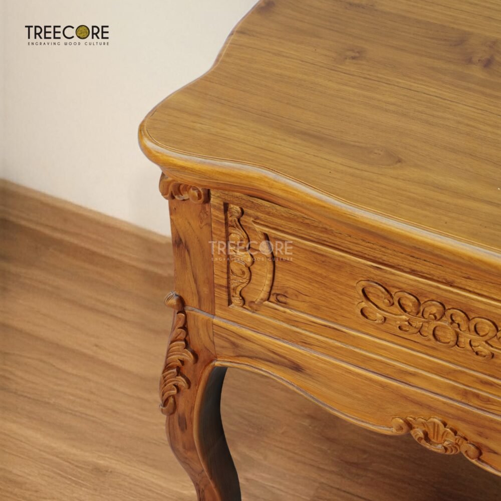 Timeless Wooden Side Table to Showcase Your Decor