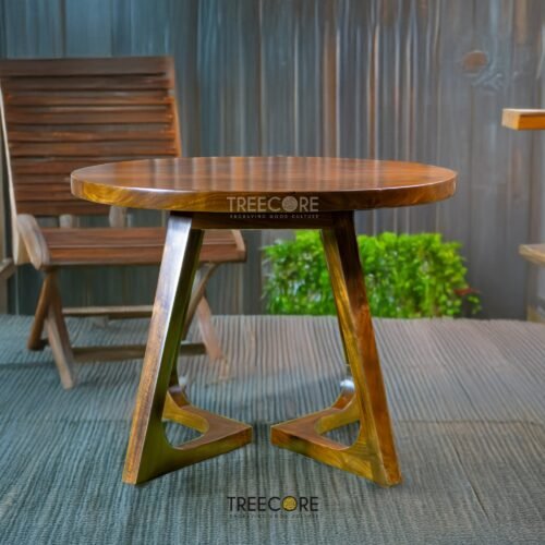 Smooth Round Coffee Table with Traditional Craftsmanship and Sturdy Wooden Base